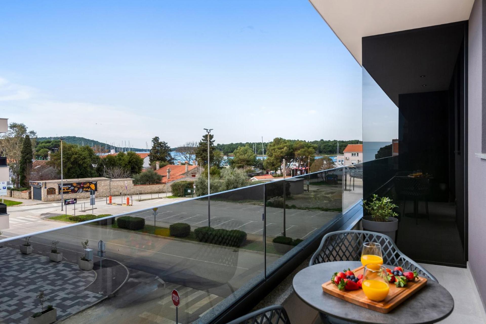 Fly Rooms Medulin - 50M From The Beach - New 2024 Esterno foto
